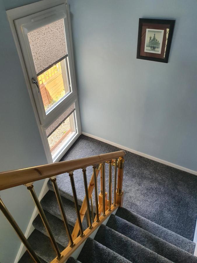 Premier - Kenilworth House Apartment Holytown Exterior photo